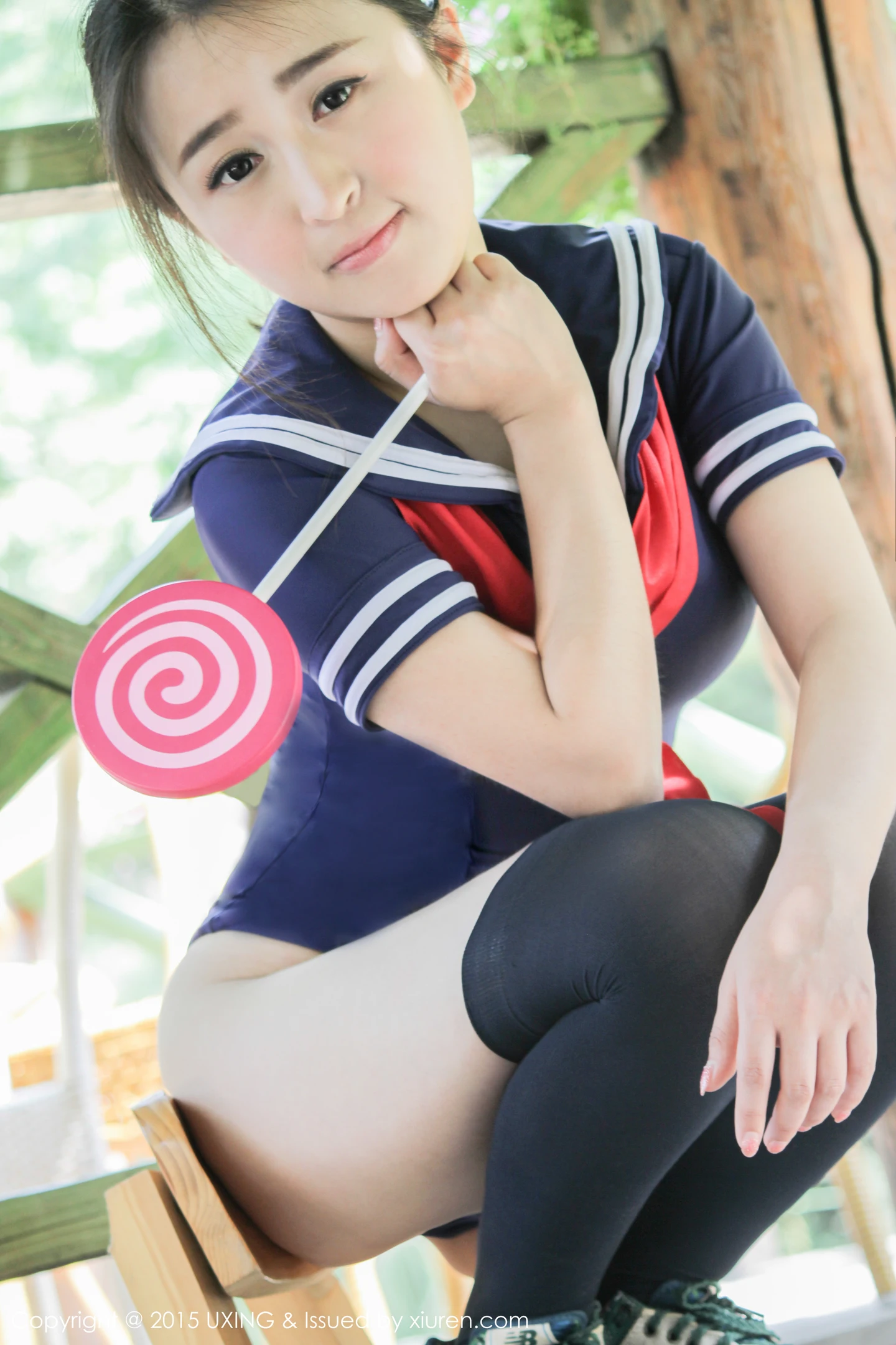 [UXING优星馆]Vol.017_嫩模煊煊sunny爱吃棒棒糖的连体泳装妹子性感写真50P-秀人网 - XiuRen.Space
